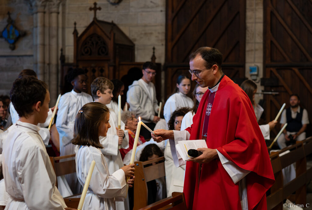 06-06-26 Confirmations église Saint-Saturnin de Cusset ©Tristan Chaucheprat (122) petite