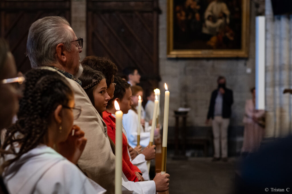 06-06-26 Confirmations église Saint-Saturnin de Cusset ©Tristan Chaucheprat (132) petite